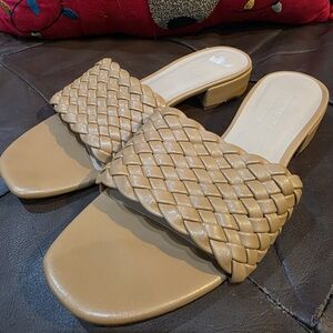 Elegant Tan Woven Slide Sandals